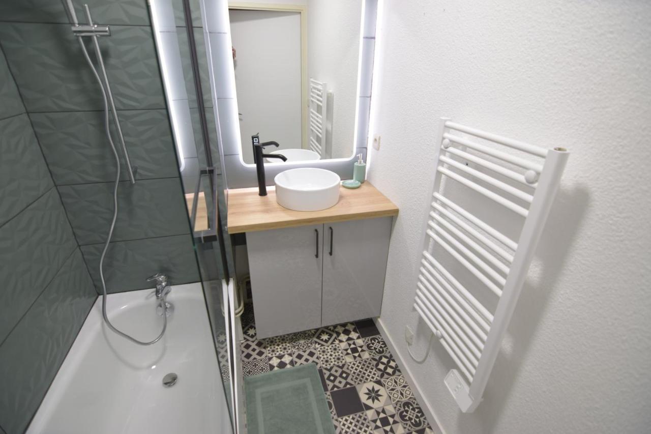 Le Boheme T2-Wifi-Calme-Parking Apartment Lourdes Exterior photo